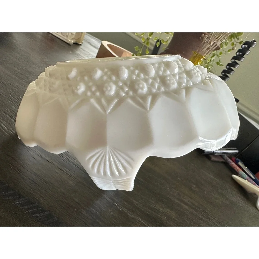 Vintage Milk Glass Basket Weave Diamond Point Candy Dish White Decor Display VGC
